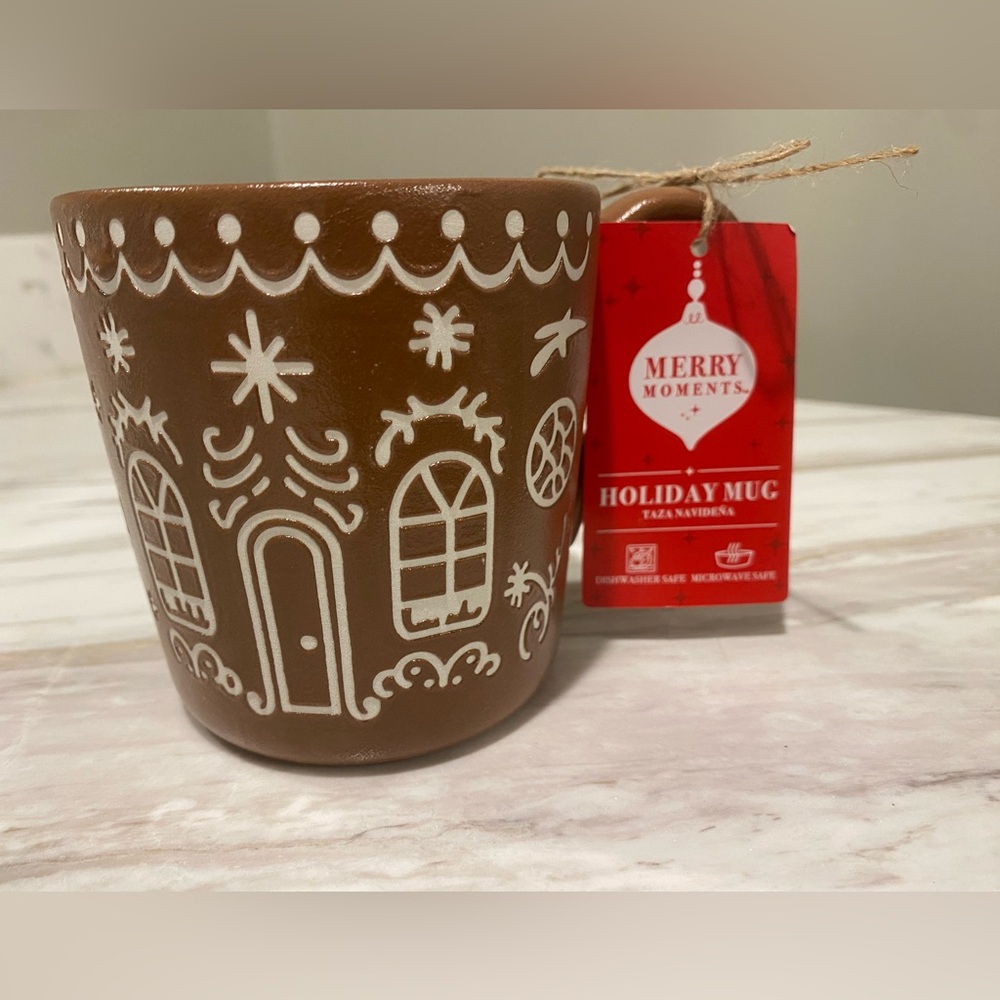 2025 ALDI Gingerbread House Coffee Mug 14.5oz Holiday Country Core Merry Moments - Picture 2 of 7
